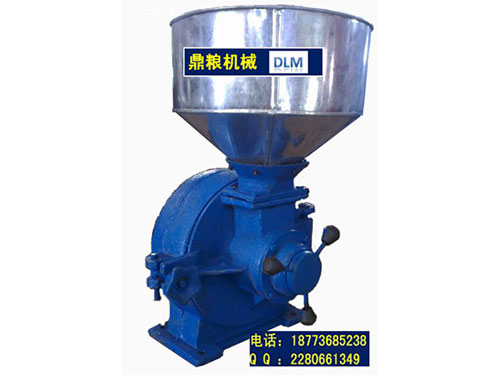 30型磨片式粉碎機(jī)、磨粉機(jī)磨粉機(jī)，磨片式，產(chǎn)量達(dá)1000公斤時(shí),粗細(xì)可調(diào)